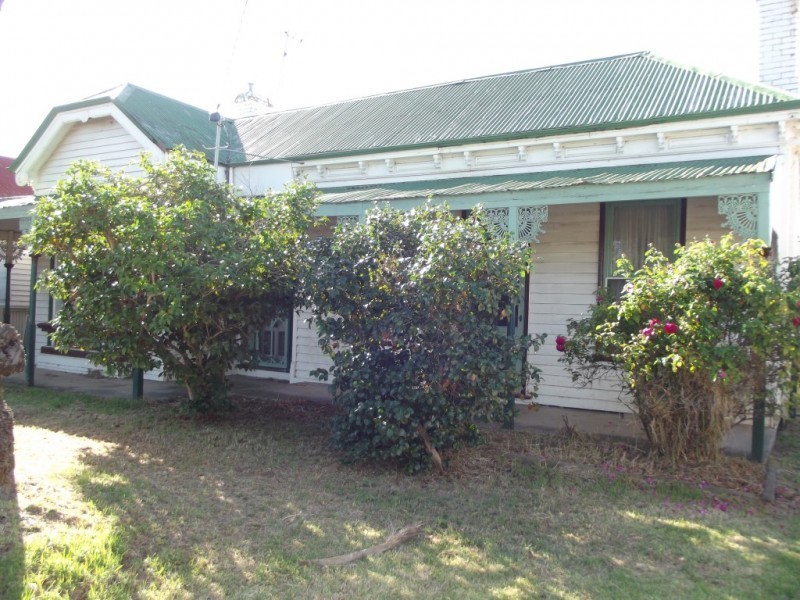 82 Napier Street, Maryborough VIC 3465