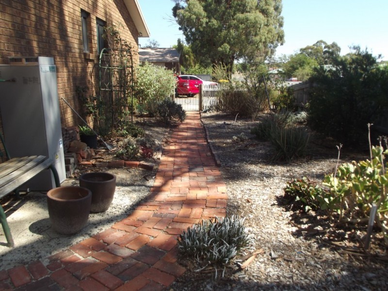 1/4 Harkness Street, Maryborough VIC 3465