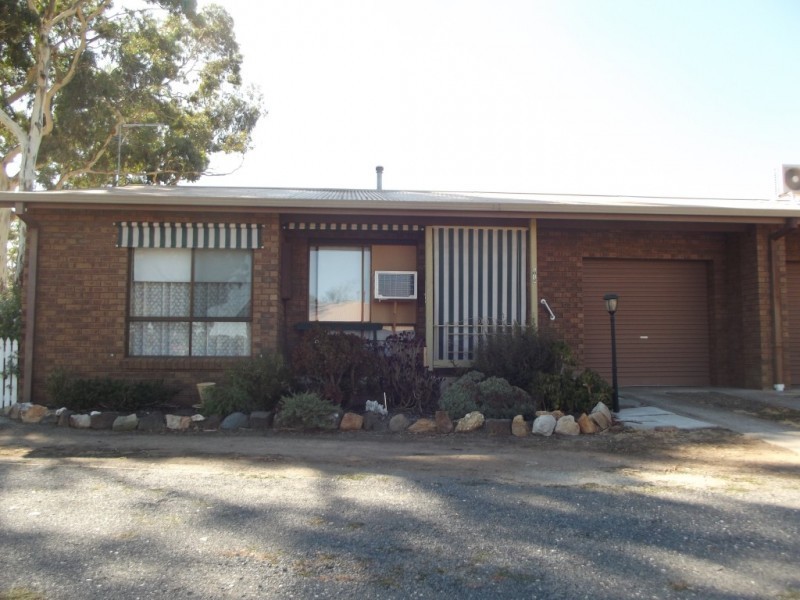 1/4 Harkness Street, Maryborough VIC 3465