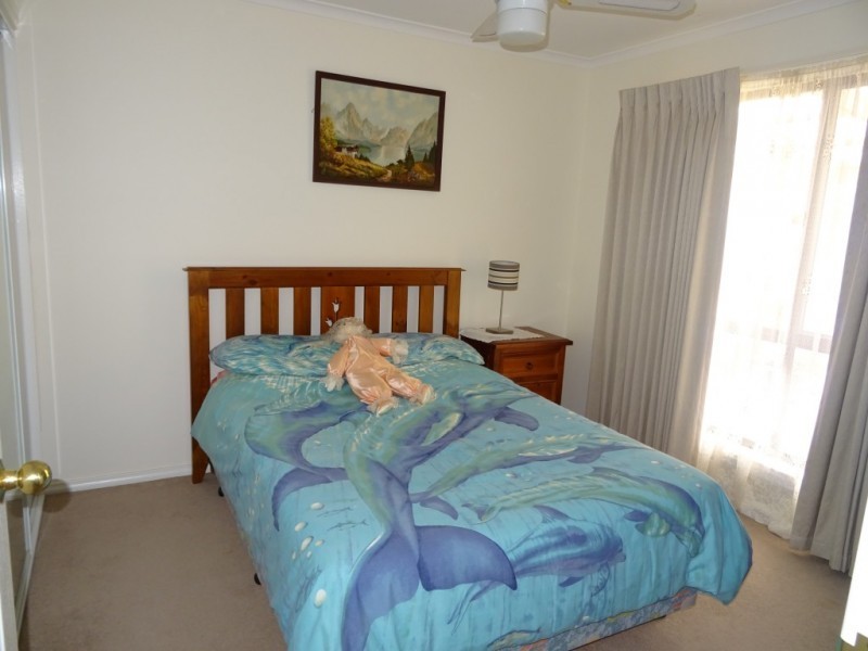 15 McLachlan Street, Carisbrook VIC 3464