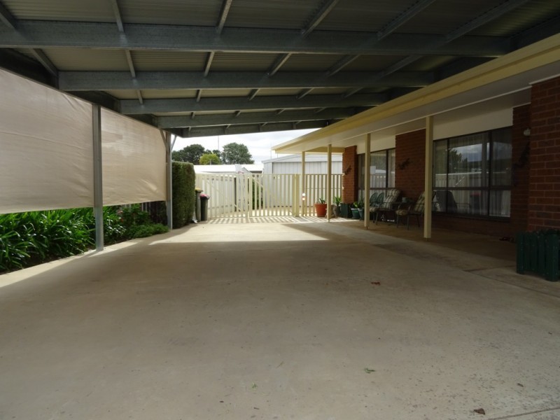 15 McLachlan Street, Carisbrook VIC 3464