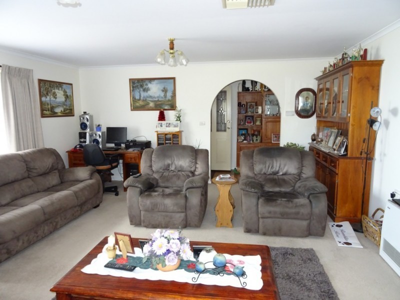 15 McLachlan Street, CARISBROOK, Maryborough VIC 3465