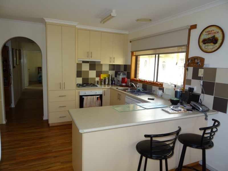 15 McLachlan Street, CARISBROOK, Maryborough VIC 3465