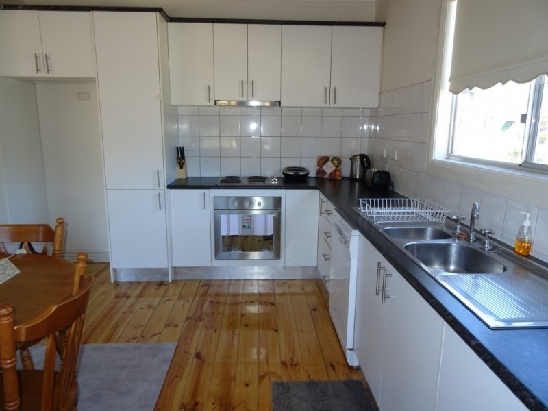 19 Thomas Street, Dunolly VIC 3472