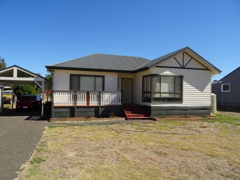 19 Thomas Street, Dunolly VIC 3472