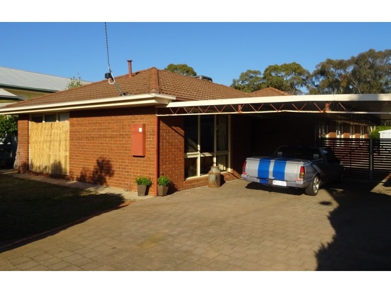 104 Queens Avenue, Maryborough VIC 3465