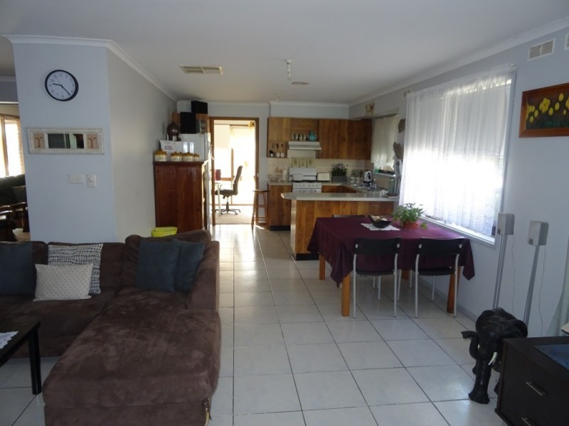 104 Queens Avenue, Maryborough VIC 3465