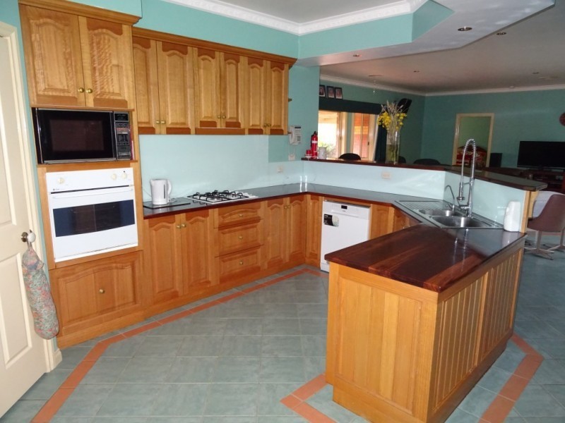 7 Baringhup Road, Carisbrook, Maryborough VIC 3465