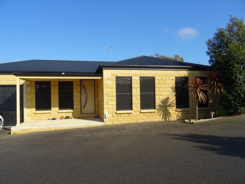 1/192 Gladstone Street, Maryborough VIC 3465