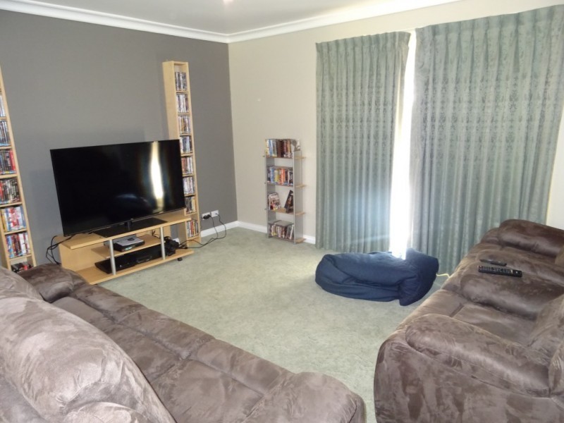 8 Hubble Street, Maryborough VIC 3465