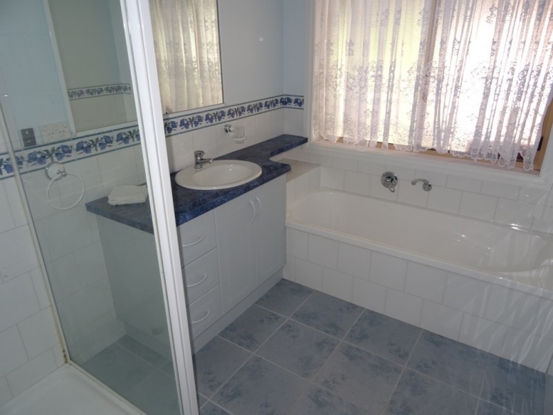 8 Hubble Street, Maryborough VIC 3465