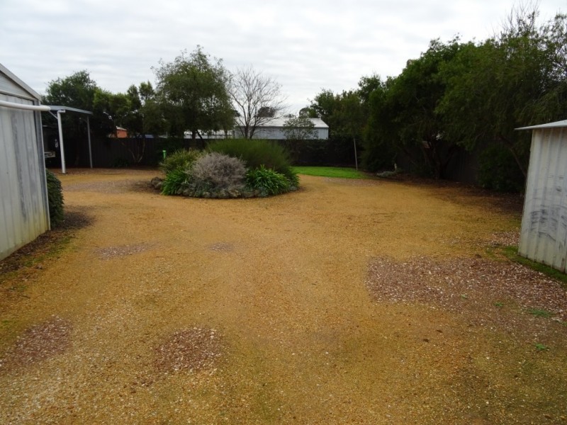 30 Smith Street, Carisbrook VIC 3464