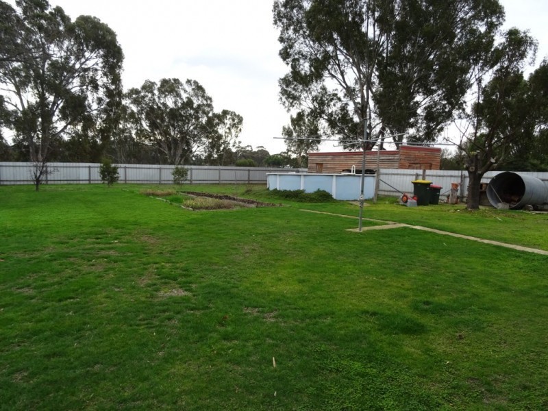 30 Tweeddale Street, Dunolly VIC 3472