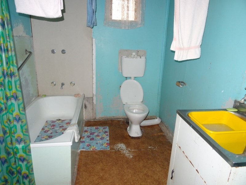 24 Golden Wattle Drive, Maryborough VIC 3465