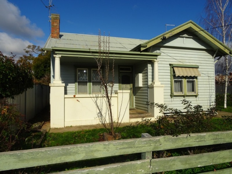 34 Napier Street, Maryborough VIC 3465