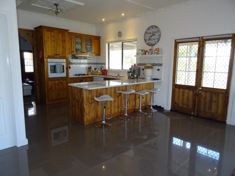 17 Nolan Street, Maryborough VIC 3465