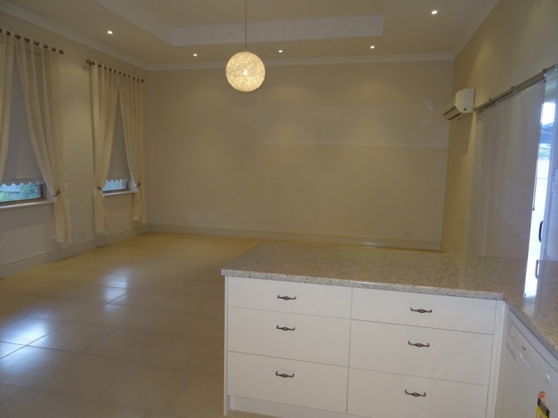 155 High Street, Avoca VIC 3467