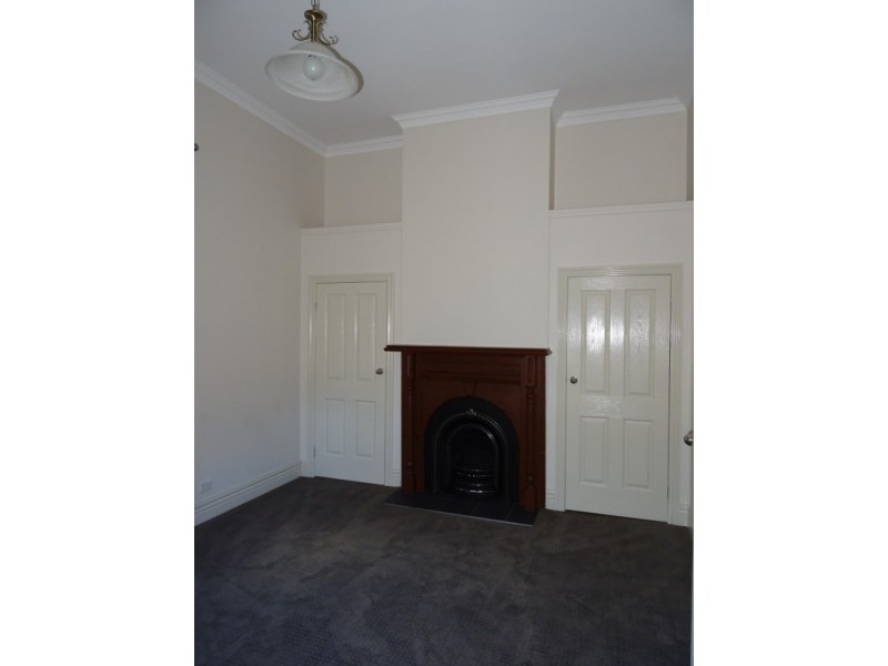 155 High Street, Avoca VIC 3467