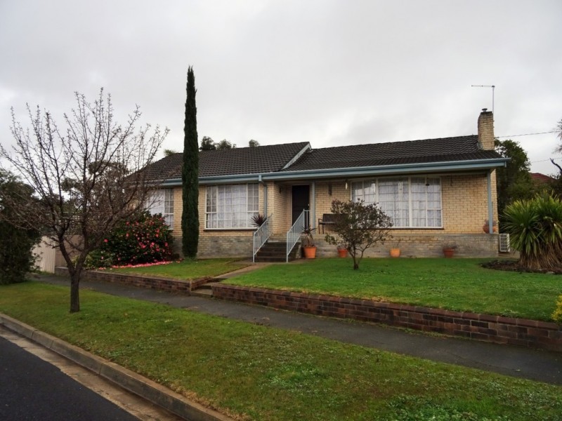 1 Laidlaw Street, Maryborough VIC 3465