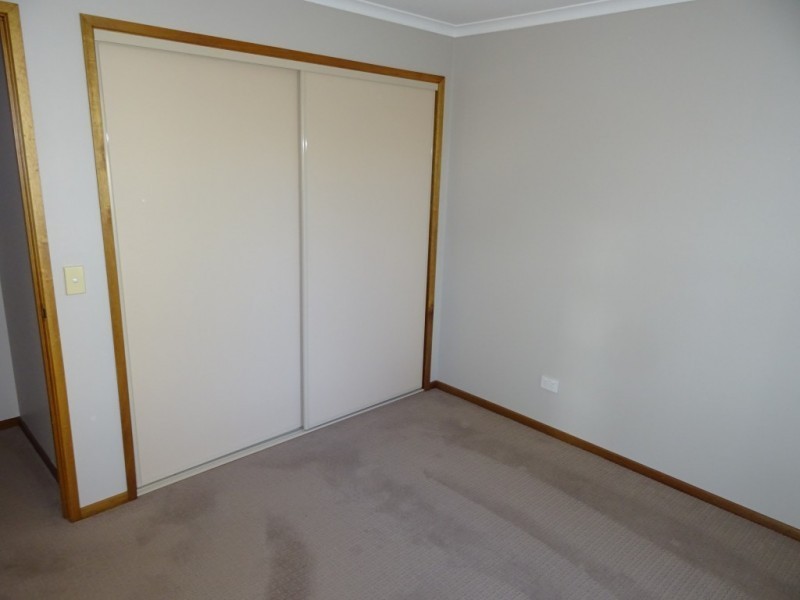 17 Powlett Street, Carisbrook VIC 3464