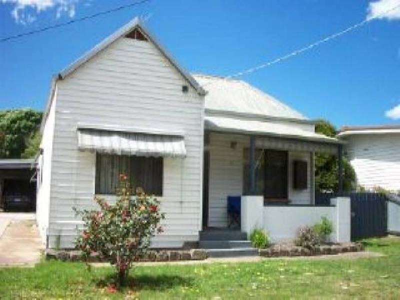 73 Majorca Road, Maryborough VIC 3465