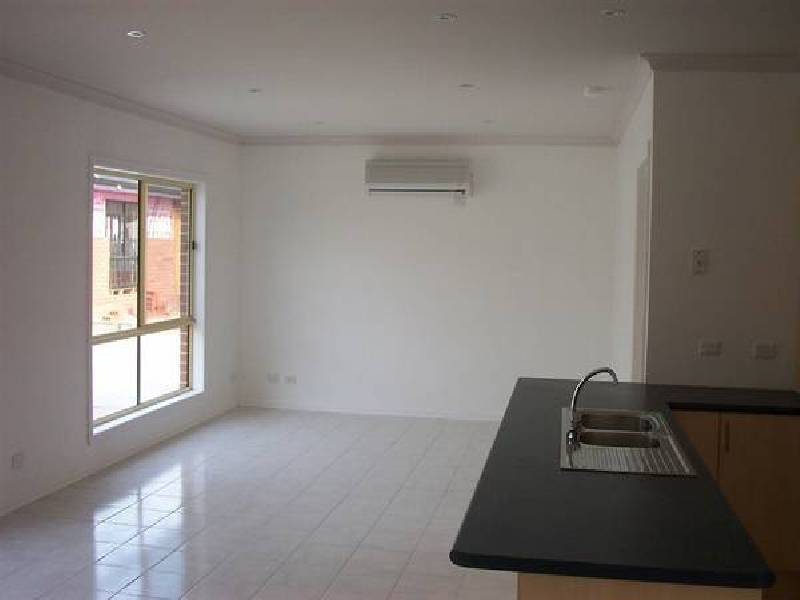 East Field Street, Maryborough VIC 3465