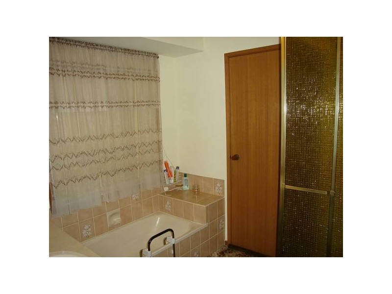 Rinford Street, Maryborough VIC 3465