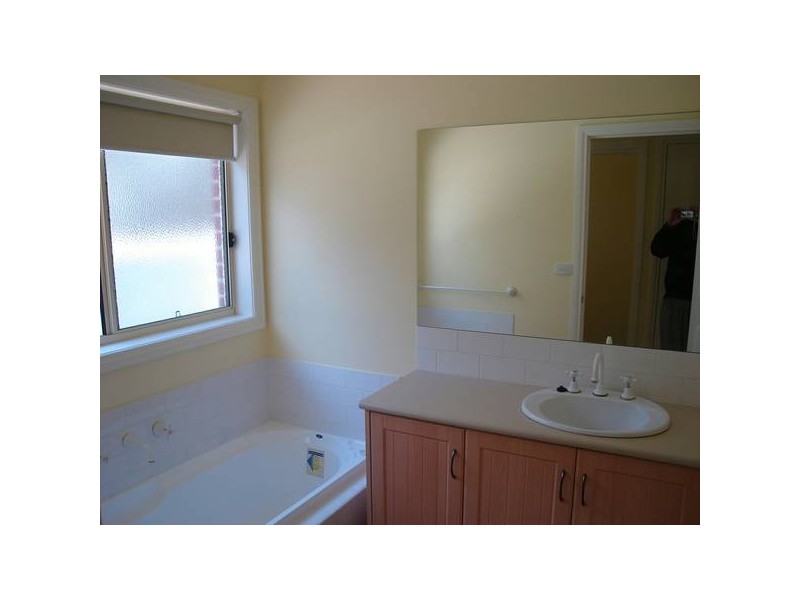 3/188-190 Gladstone Street, Maryborough VIC 3465