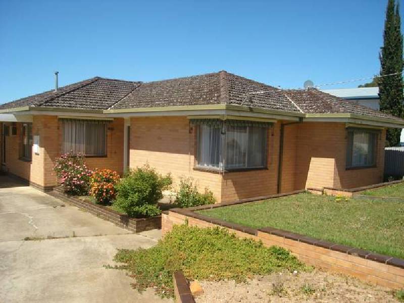 Wellington Street, Maryborough VIC 3465