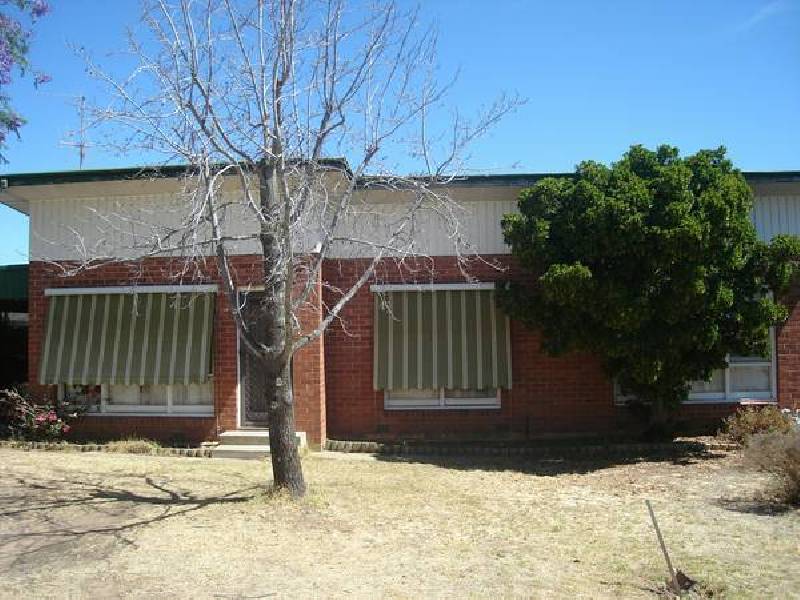 14 Barr Street, Maryborough VIC 3465