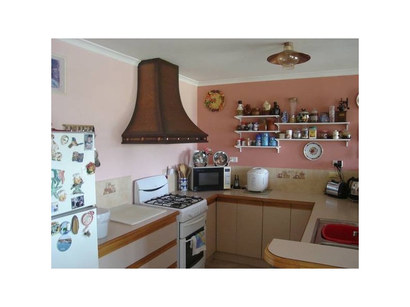 62 Menzies Drive, Daisy Hill VIC 3465