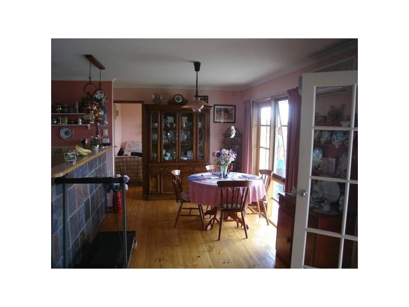 62 Menzies Drive, Daisy Hill VIC 3465