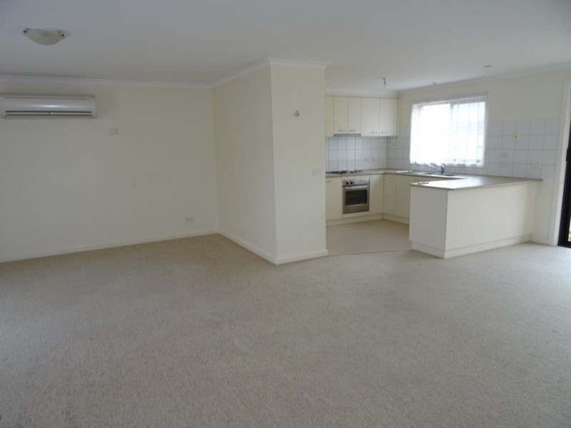 1/22 Holyrood Street, Maryborough VIC 3465