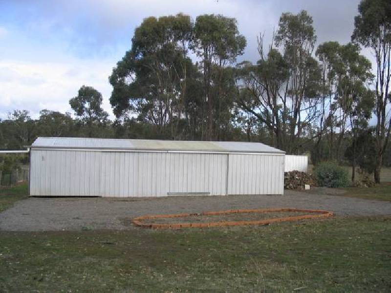 Middle Road, Dunolly VIC 3472