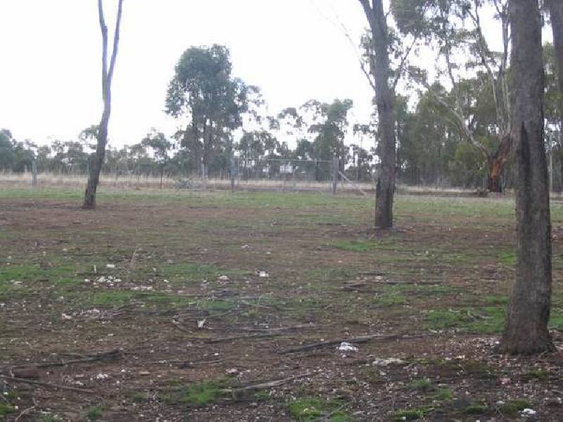 Middle Road, Dunolly VIC 3472