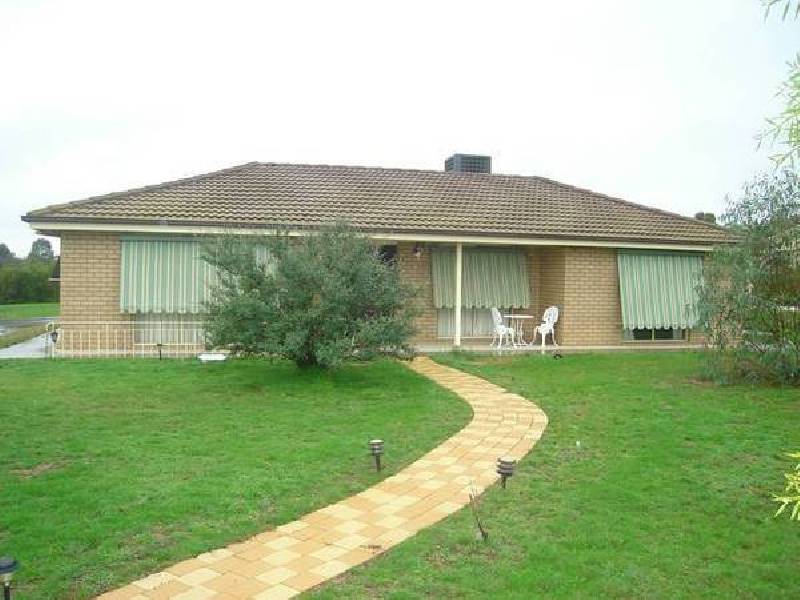 Harkin Court, Alma VIC 3465