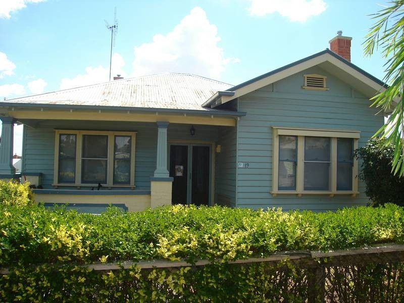 19 Logan Street, Maryborough VIC 3465