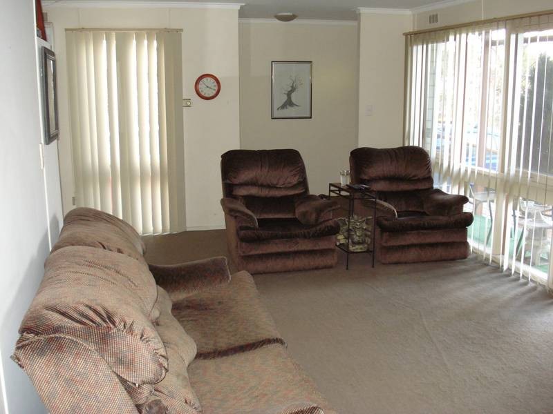 14 Annersly Street North, Carisbrook VIC 3464
