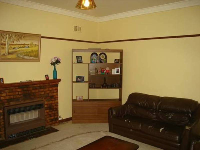 15 Rogers Street, Maryborough VIC 3465