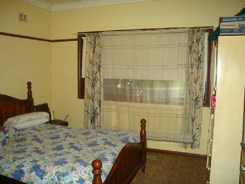 15 Rogers Street, Maryborough VIC 3465