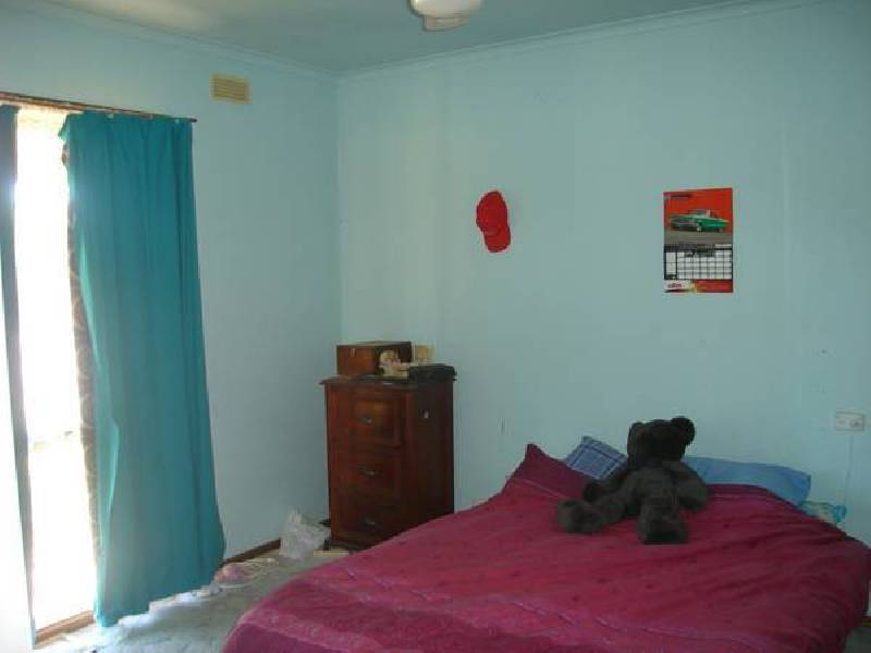 18 Churchill Court, Daisy Hill VIC 3465