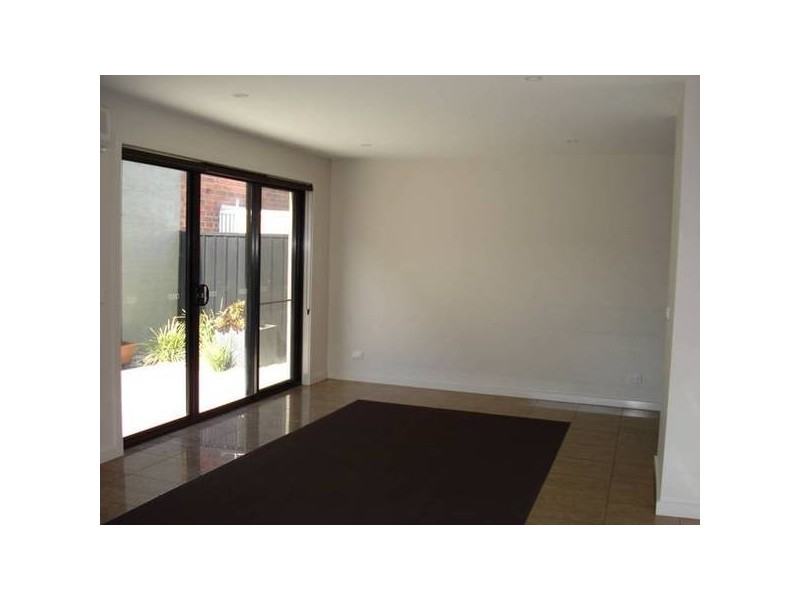 2/70 Alma Street, Maryborough VIC 3465