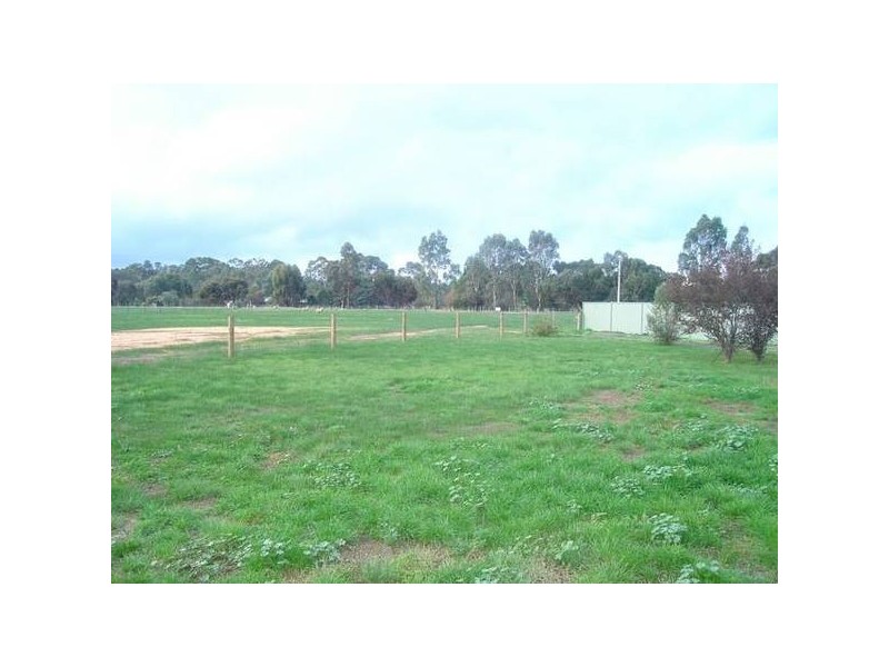 89 Shaw Road, Daisy Hill VIC 3465