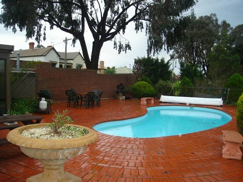 1 High Street, Maryborough VIC 3465