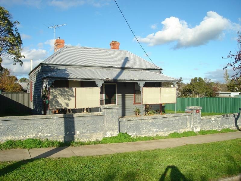 120 Gillies Street, Maryborough VIC 3465