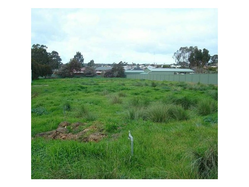 4 Hughes Street, Maryborough VIC 3465