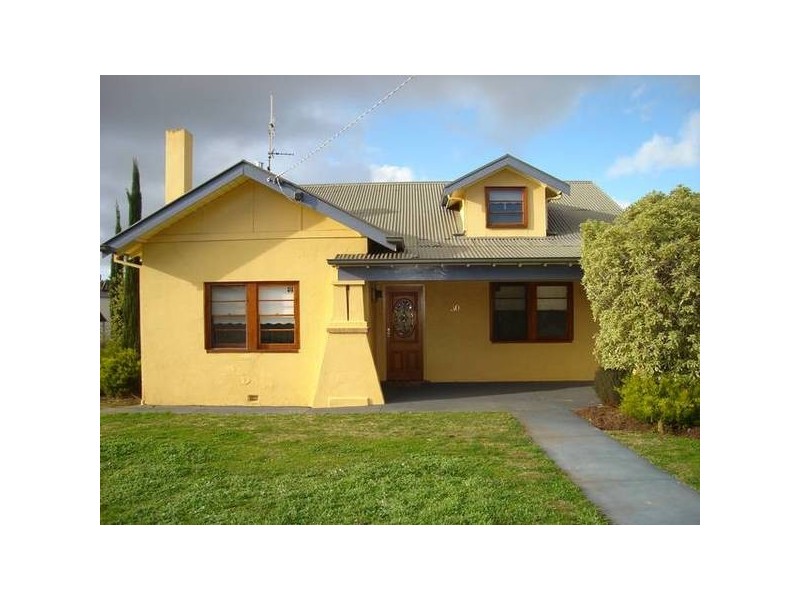 Pekin Road, Maryborough VIC 3465