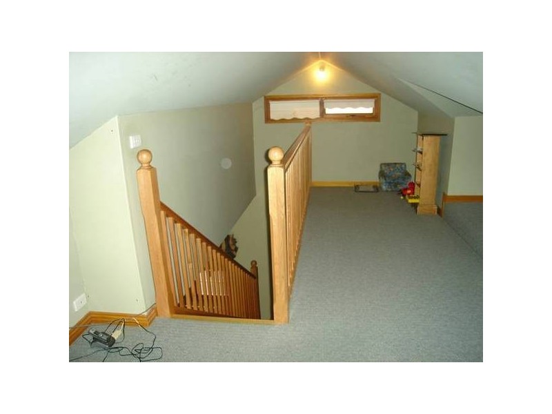 Pekin Road, Maryborough VIC 3465