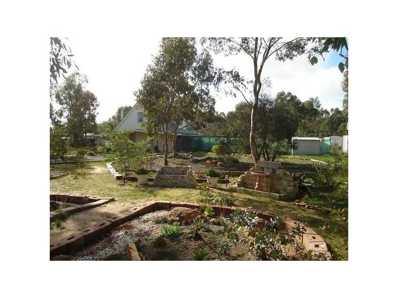 46 Separation Road, Dunolly VIC 3472