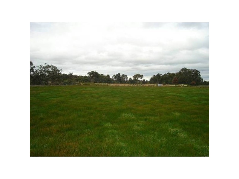 RMB 251A Sunraysia Highway, Redbank VIC 3478